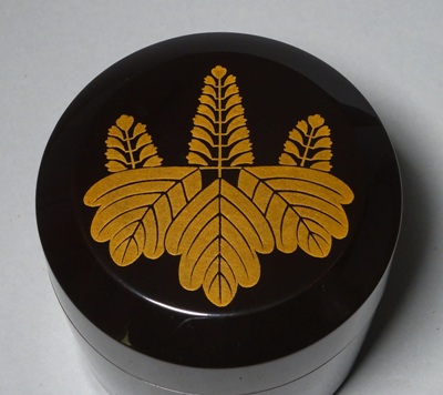 �t���i���؁j�t�p��u����˖䎪�G����v